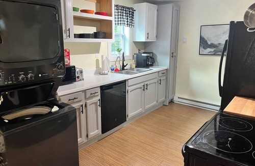 Bingham Apartment | Comfortable, Peaceful 3-Bedroom Apartment with AC. Pet-Friendly!