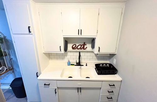Westerville Apartment | Comfortable Westerville Apt by State Street - Great for Mid-Term, Prime Location
