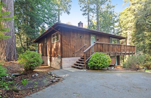 Cleone House | Completely Renovated Home in the Redwoods w/ Large Deck - Near Town/Beaches!
