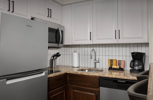 Morrisville Apartment | Complimentary Breakfast Buffet + Free Wi-Fi | Close to the Airport