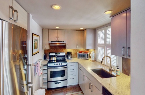 Downtown Cottage | Conch Cottage - Feels Like Home - 1BD/1Bath - Hot Tub
