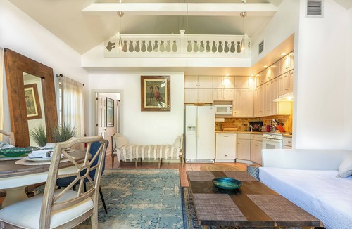 The Meadows House | Conch Republic Retreat - Located in The Meadows