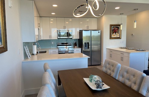 North Trail Condo | Condo Cuteness with Stellar View ~ On The Water Perfectly Located
