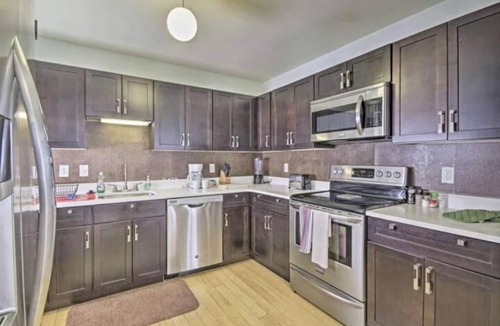 Downtown Baltimore Apartment | Convention Center PH Free indoor parking