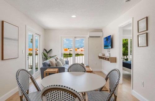 Parsuns To Cocoa Beach Apartment | Coquina Cottage