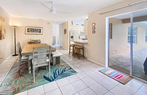 Gulf Cove Villa | Coral cove, Sleeps 6, heated pool, 2 Dog ok