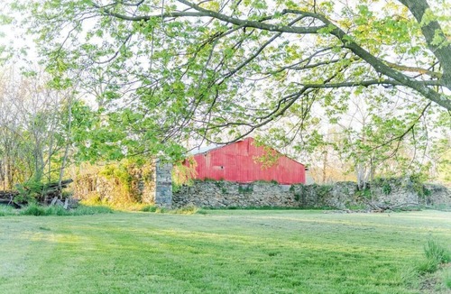 Lovettsville House | Cottage Escape in Virginia Wine Country