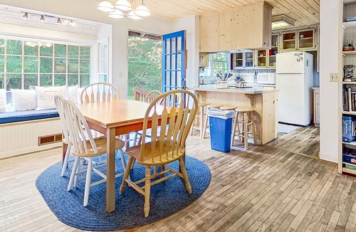 Cleone Cabin | Cottage with deck & electric fireplace- walk to the ocean, beach, & bluffs