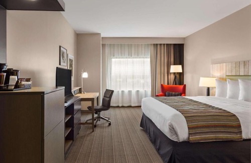 Smithfield Hotel | Country Inn & Suites by Radisson, Smithfield-Selma, NC