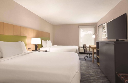 Dunn Hotel | Country Inn & Suites by Radisson, Dunn I-95