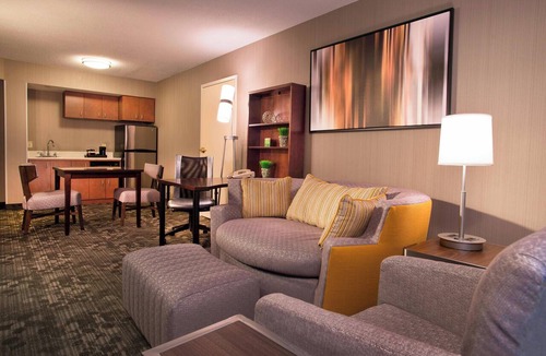 McLean Hotel | Courtyard by Marriott Tysons McLean