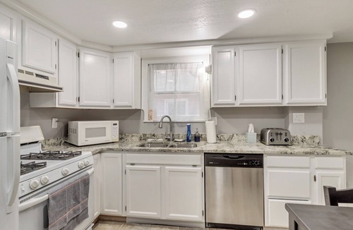 Central Business District Apartment | Cozy 2-bedroom main level of home, sleeps up to 6!