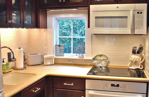 Bald Head Island Cottage | Cozy 2-bedroom cottage on Bald Head Island's East Beach.