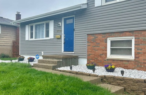 Reynoldsburg House | Cozy 3-Bedroom House with WiFi and AC in Welcoming Reynoldsburg