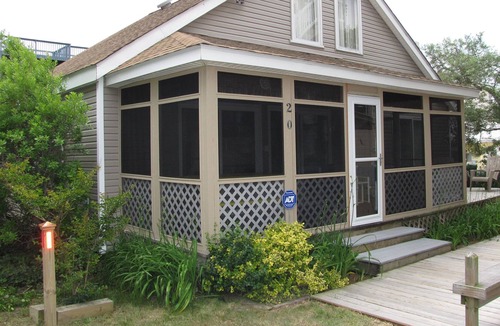 Dewey Beach Cottage | Cozy Beach Cottage - Steps to Ocean, Family and Pet Friendly