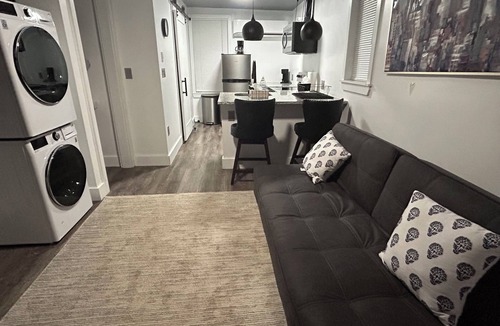 Chapel Hill Apartment | Cozy Chapel Hill Studio Retreat; near downtown & UNC!