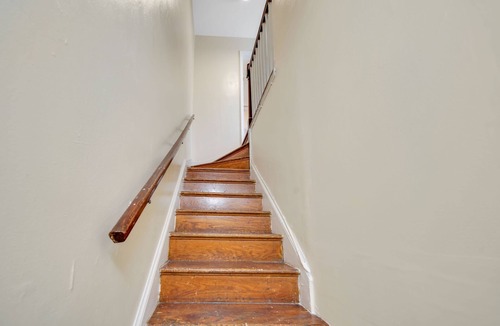 Potomac West House | Cozy & convenient 2-bedroom townhome with AC in charming Alexandria