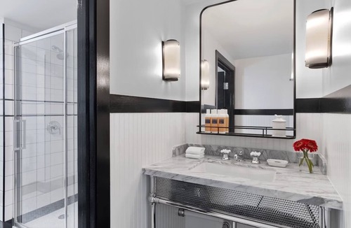 Mount Vernon Hotel | Cozy Corner Double at Revival Baltimore. Enjoy Prime Location & Amazing Amenities