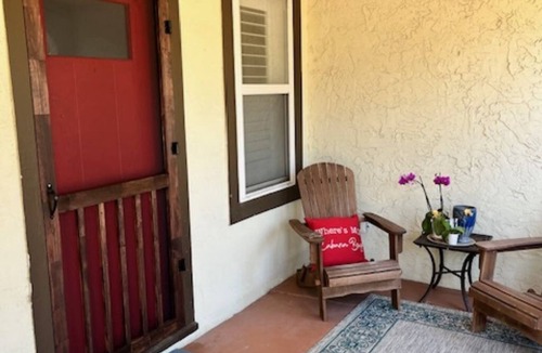 Melbourne Cottage | Cozy cottage minutes from beaches, historic downtown, and vibrant arts district!