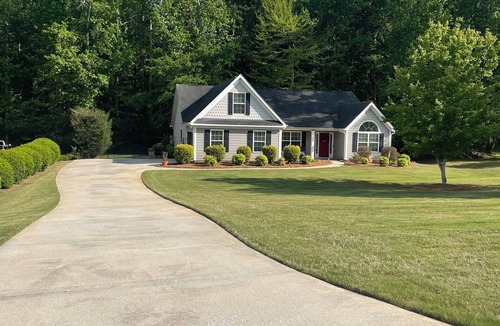 Athens House | Cozy East Athens Ranch -close to downtown & UGA