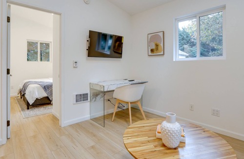 Inglewood-Finn Hill Cottage | Cozy Kirkland Cottage Near Saint Edward State Park