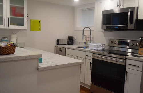 Crown Hill Apartment | Cozy North Seattle 1-Bedroom with Private Patio Near Park Hiking Trails
