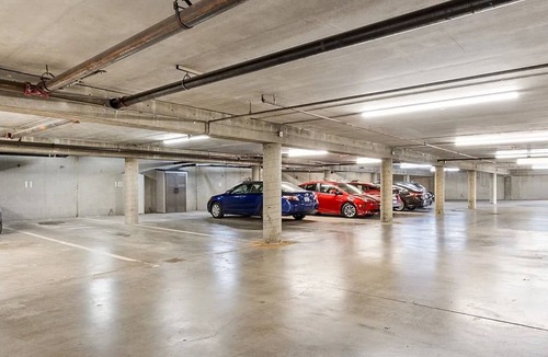 Stevens Condo | Cozy private 1-bedroom condo with AC next to Volunteer park 欢迎