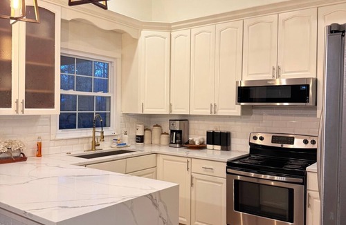 Northeast Raleigh House | Cozy Ranch home