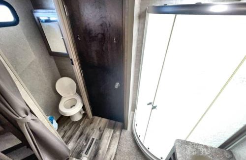 Catharpin House | Cozy Room In Tiny Home