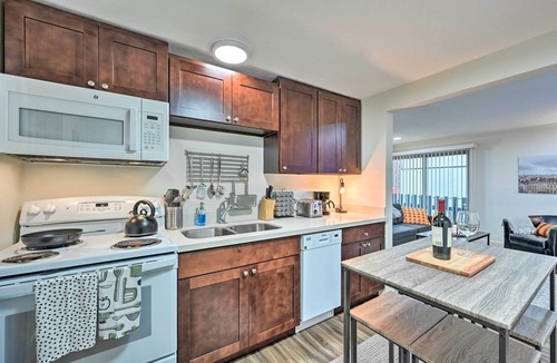 Ballard Apartment | Cozy Seattle Apt in Ballard ~ 7 Mi to Downtown!