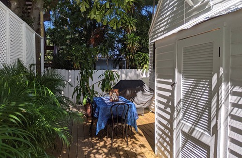 Historic Seaport Cottage | Cozy studio cottage in Old Town Key West