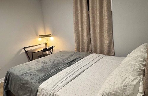 Montpelier House | Cozy townhome with WiFi and AC in lovely Laurel