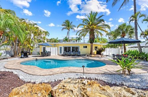 Siesta Key House | Crescent Cottage - 1034