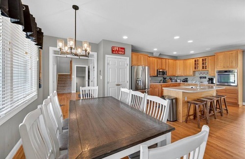 Twin Oaks House | Crescent Cove: Luxury Lake Anna Retreat for 18 with Sandy Beach & Hot Tub