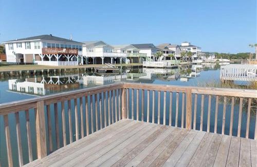 North Myrtle Beach House | Cricket Cottage- Appox 528 Feet to the Beach