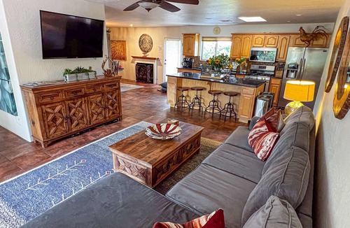 Sedona House | Crimson Canyon: Vortex Views I Stargaze I Serenity