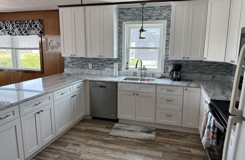 Kill Devil Hills Cottage | Cute Beach cottage only minutes from the beach!