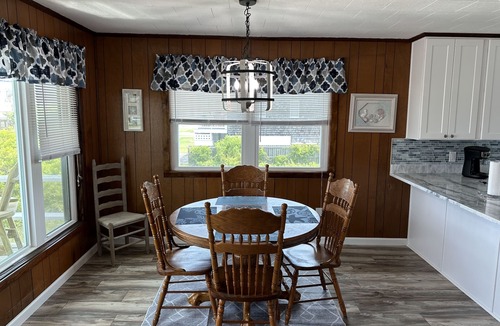 Kill Devil Hills Cottage | Cute Beach cottage only minutes from the beach!