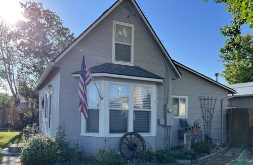 Canyon County Cottage | Cute Cottage in Middleton
