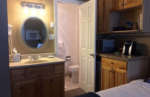 North Park City Condo | Cute cozy condo near ski resorts