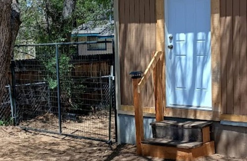 Prescott Heights Cottage | Cute Studio-style Tiny Home in the Heart of Prescott