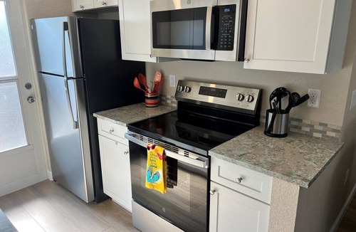 Siesta Key Villa | D05 - Where Flip Flops and Tank Tops Are Formal Wear