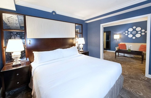 Logan Circle Hotel | DC Diplomat Suite – Spacious & Elegant Stay