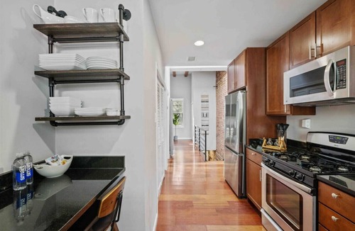 Navy Yard Condo | DC’s Southwest and Navy Yard Welcomes You!