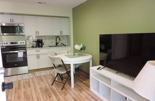 Picnic Point-North Lynnwood House | Delightful 2-bedroom house in Lynnwood perfect for your getaway
