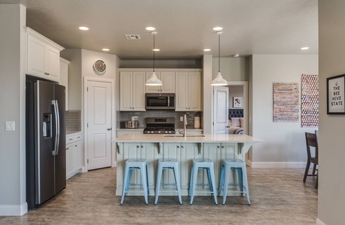 Sienna Hills House | Desert Family Fun! Resort Pool+ 2 Huge Family Rooms, AirHockey, Scooters