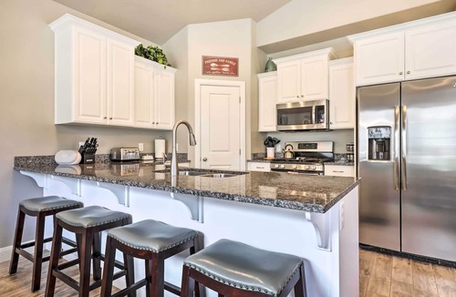 Sienna Hills House | Desert Rose Townhome: 35 Mi to Zion & State Parks