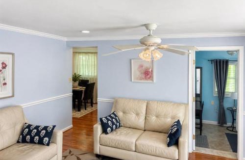 Fairfax Villa | Devon House, Fairfax Near GMU and Dawntown