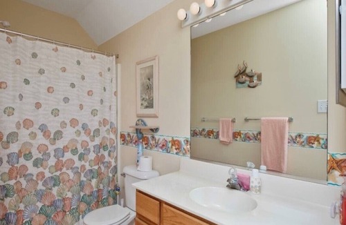 Diamond Beach House | Diamond Beach Wildwood Crest. Walk to the beach!