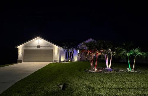 Pelican House | Dive into Fun & Green Bliss at Nature Retreat - Villa Tree of Life